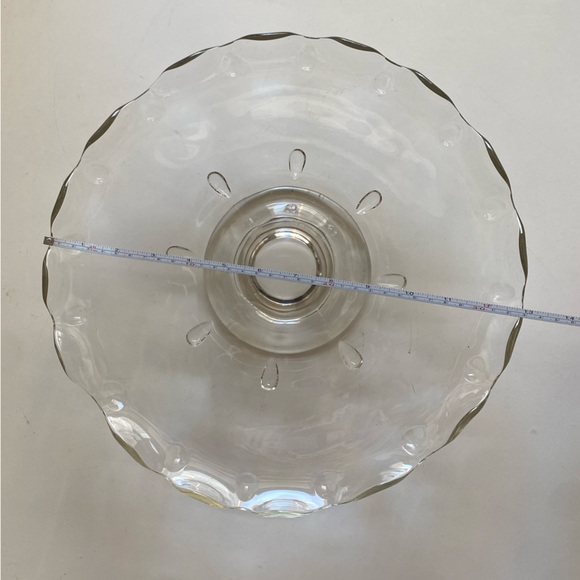 Vintage Pedestal Cake Plate Clear Glass Serving Platter with ruffled Edge - Picture 7 of 12